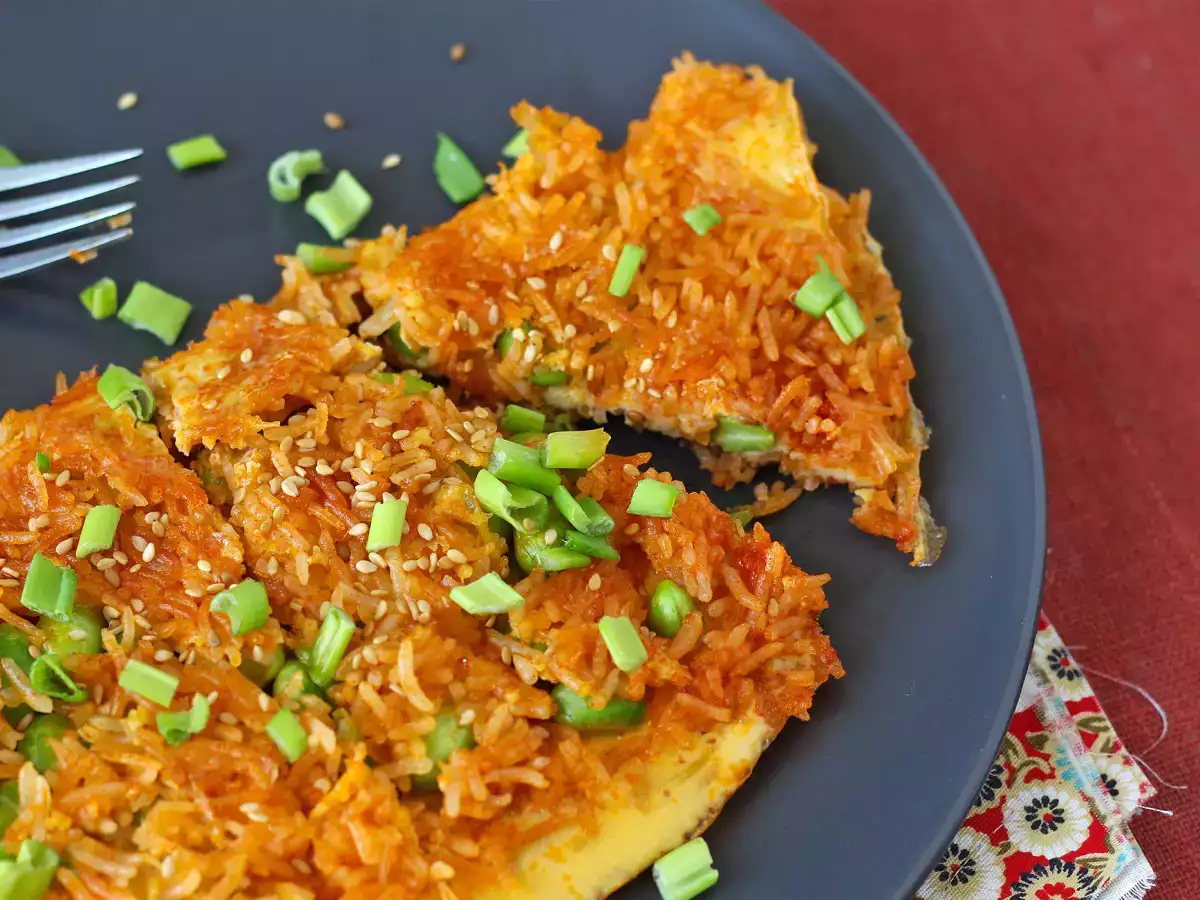 Telur dadar dengan nasi renyah dan kacang kedelai, makanan pedas yang cepat dan bebas limbah! - foto 4