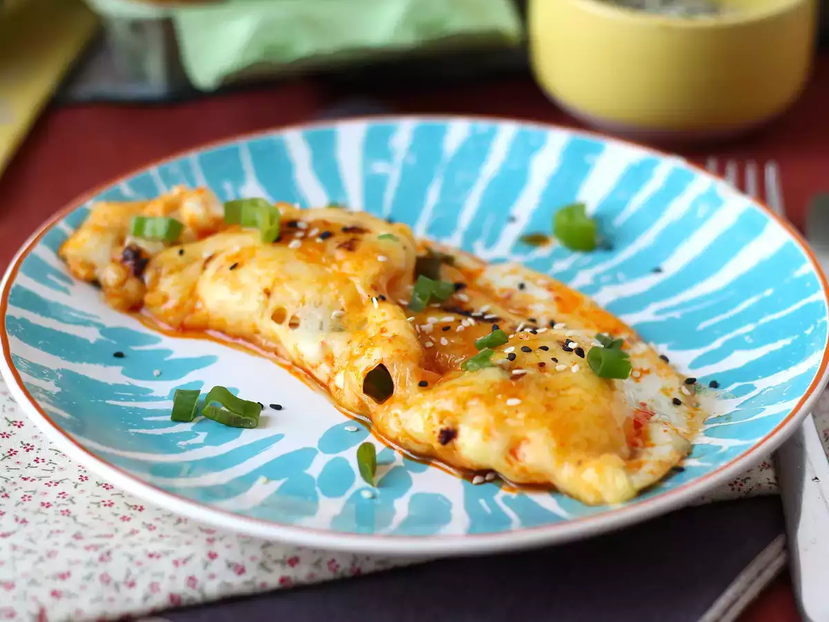 Telur goreng dengan madu dan mozzarella, sarapan ekspres yang manis, asin, dan pedas! - foto 3