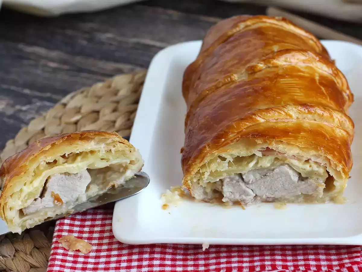 Tenderloin daging babi dalam kerak, selangkah demi selangkah - foto 2