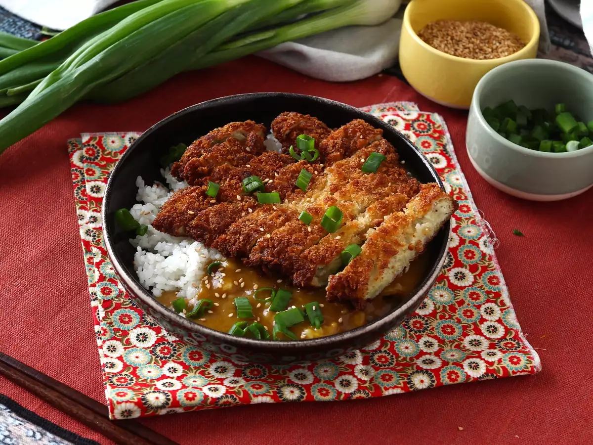 Terong dilapisi tepung roti dengan remah roti panko, kari Jepang ala katsu tapi vegetarian - foto 6