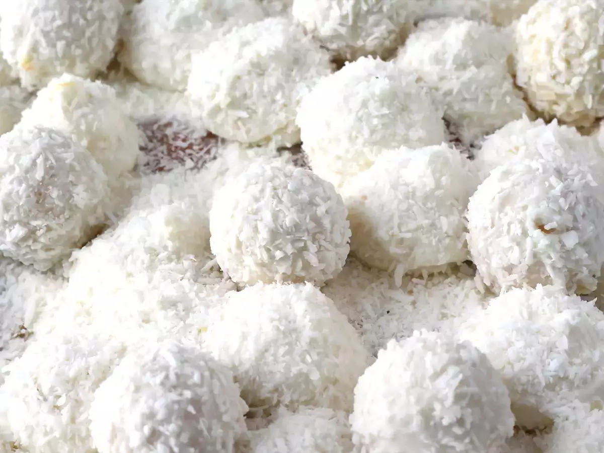 Tiramisu Kelapa dengan Raffaello - foto 3