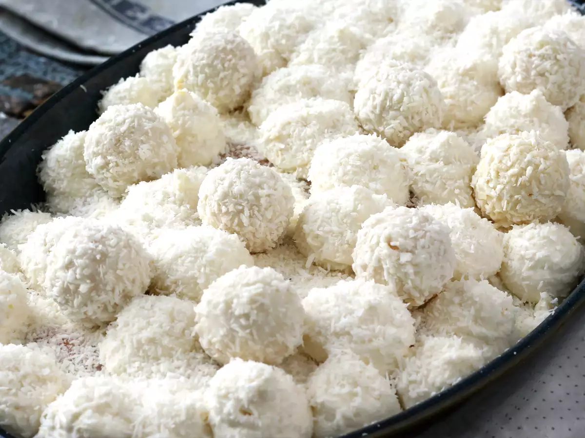 Tiramisu Kelapa dengan Raffaello - foto 5