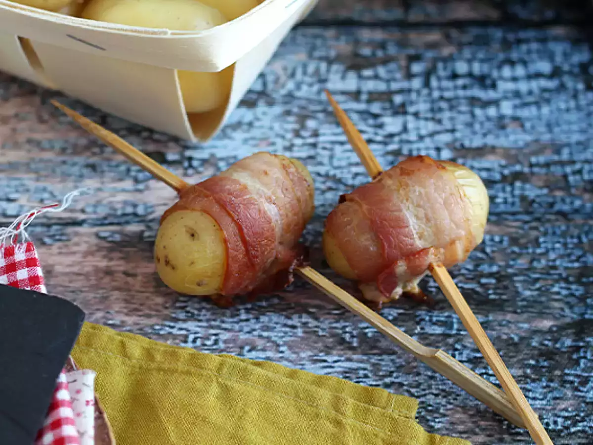 Tusuk Sate Kentang dan Bacon Asap untuk Camilan - foto 2