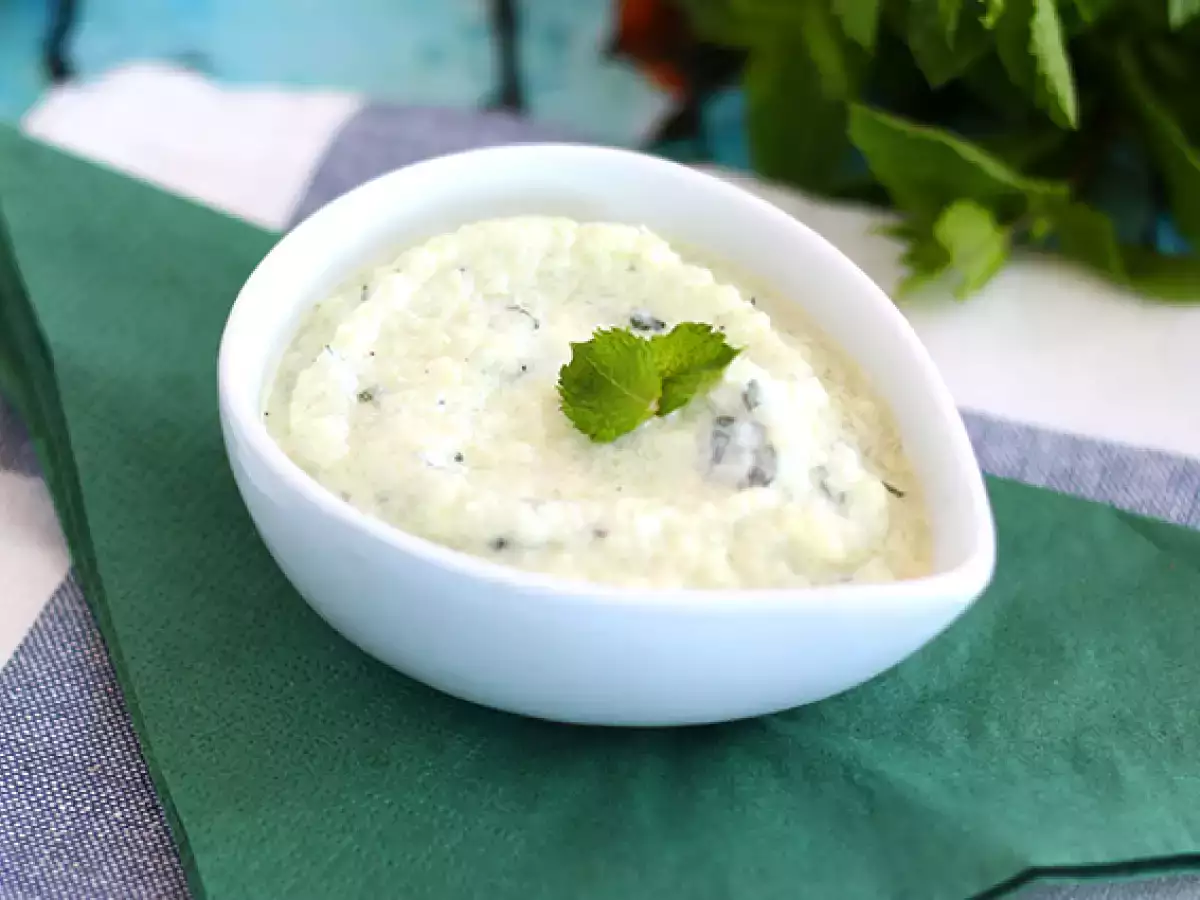 Tzatziki, mentimun dan saus yoghurt khas Yunani - foto 2