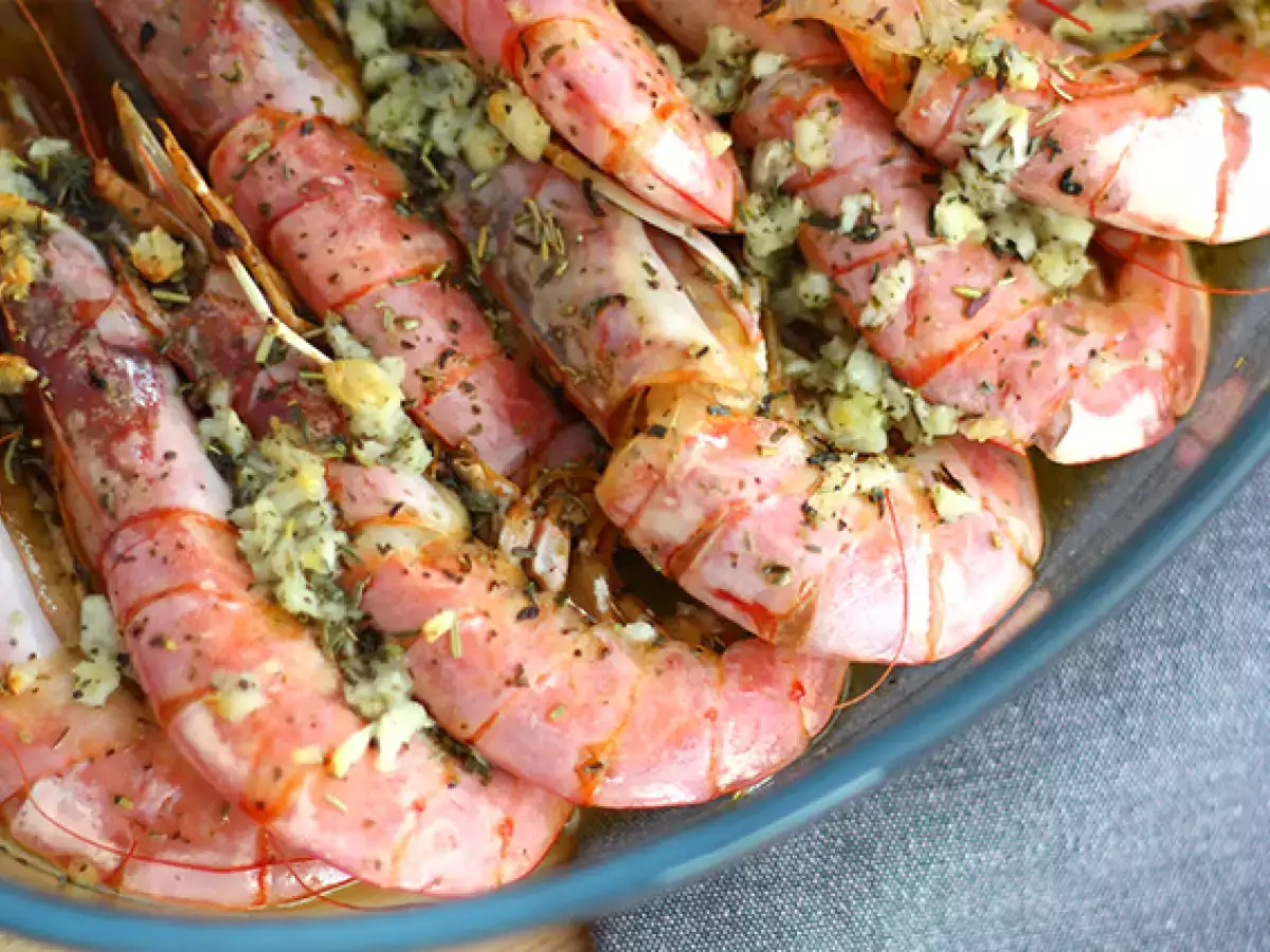 Udang panggang dengan bawang putih dan rempah-rempah - foto 2