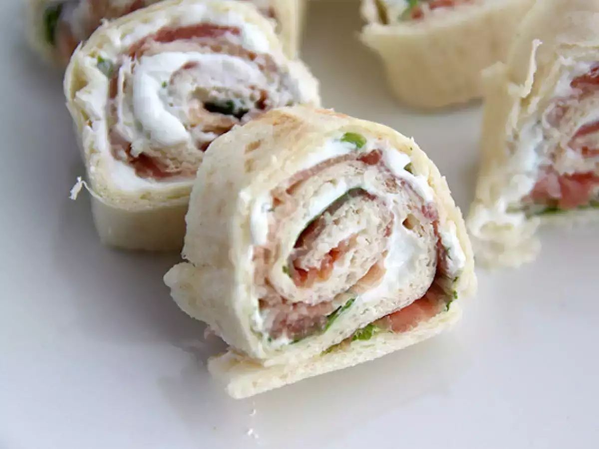 Wrap Pembuka dengan Ham Kering dan Rukola
