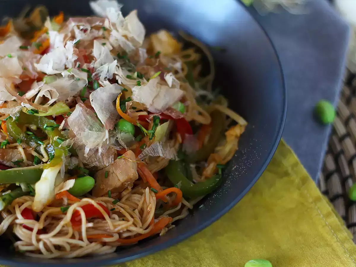 Yakisoba, Mi Goreng Jepang dengan Sayuran - foto 2